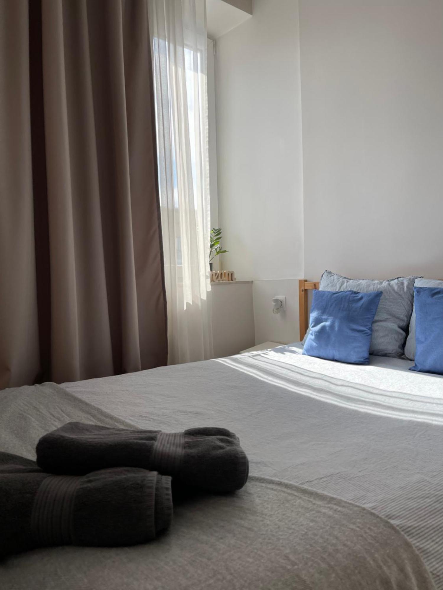 Studio W Centrum Warszawy Ulica Chmielna - 500M Od Dworca Centralnego - By Good Sleeping وارسو المظهر الخارجي الصورة