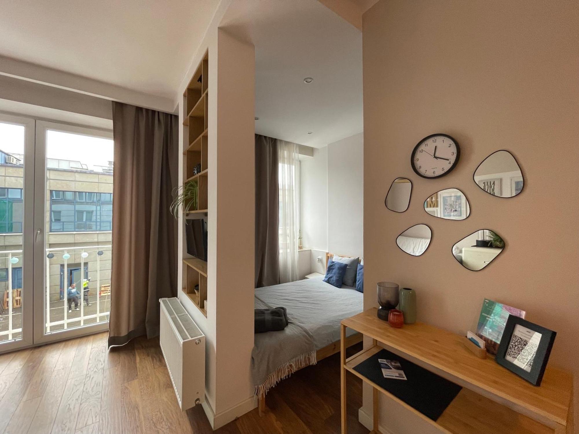 Studio W Centrum Warszawy Ulica Chmielna - 500M Od Dworca Centralnego - By Good Sleeping وارسو المظهر الخارجي الصورة
